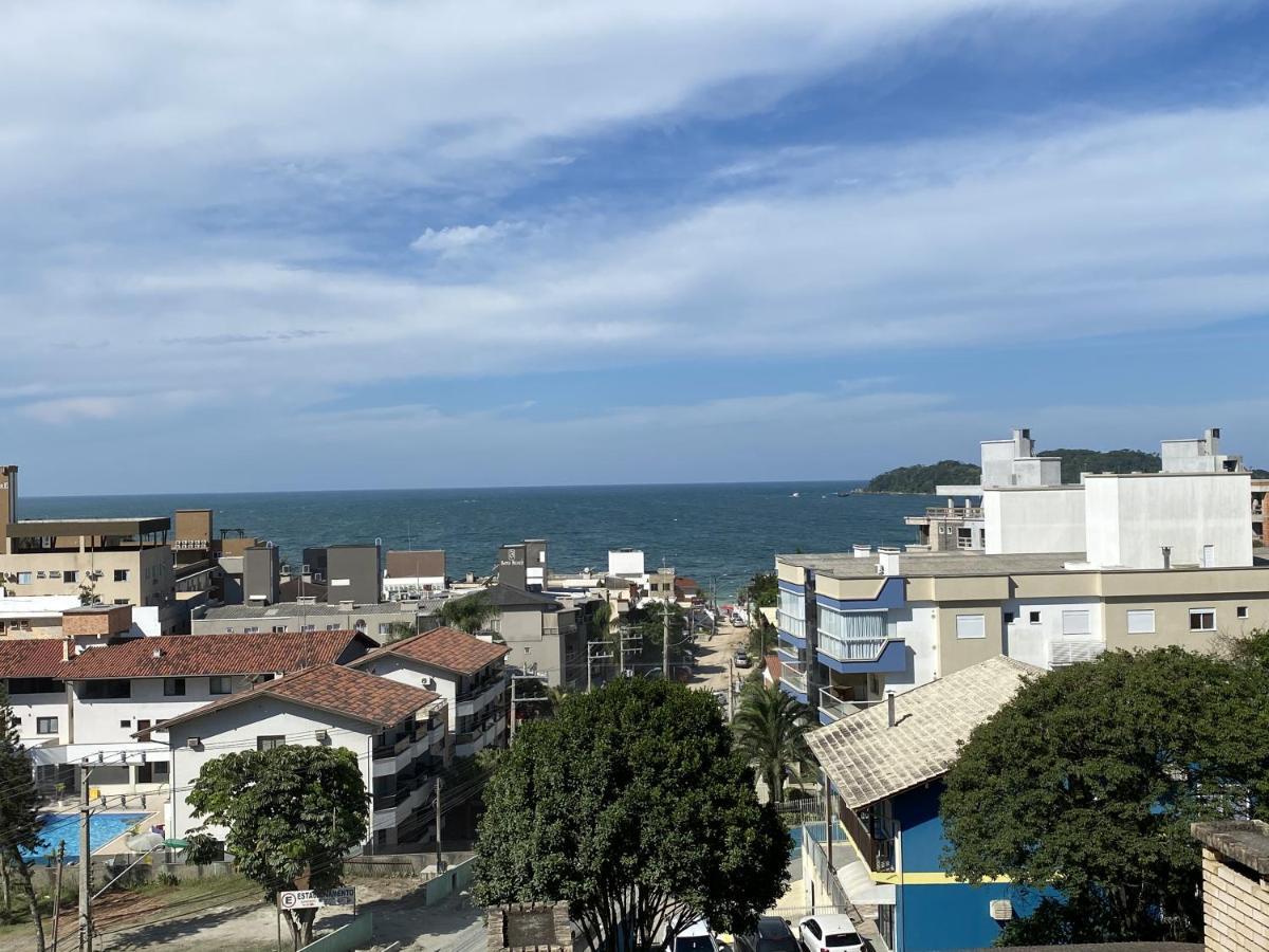 בומבינאס Apto Vista Mar -250Mts Da Praia מראה חיצוני תמונה